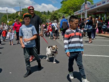 Stokes Valley Christmas parade, December 2012