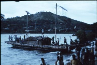 Lakatois (4) : Port Moresby, Papua New Guinea, 1976-1978 / Terence and Margaret Spencer