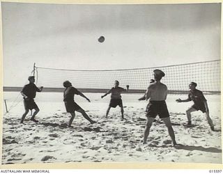 1943-08-20. AN AUSTRALIAN ARMY CONVALESCENT DEPOT. THE SPIRIT THROUGHOUT THE CAMP IS THAT OF MEN ON HOLIDAY AND AS ONE BOY FROM NEW GUINEA PUT IT "TO THINK THE ARMY PAYS US FOR IT". THE BEACH ..