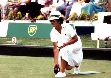 Millie Khan, Auckland, 1990