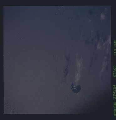 STS067-719-042 - STS-067 - Earth observations taken from shuttle orbiter Endeavour during STS-67 mission