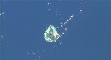 S93E5202 - STS-093 - Earth Observation taken by the STS-93 crew