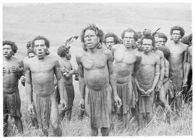 A group of Chimbu men, photographed by Michael Leahy on his 1933 expedition into the Wahgi Valley / Michael Leahy
