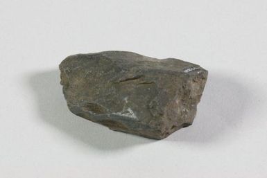 To‘i ma‘a (stone adze) fragment