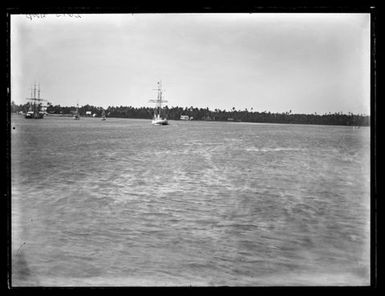 [Apia from Harbour (wreck of "Solide")]