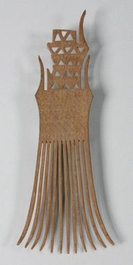 Selu la'au (wooden comb)