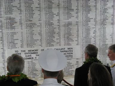 [Assignment: 48-DPA-12-6-06_K_CPix_Kemp_HI] Visit of Secretary Dirk Kempthorne [and aides] to Pearl Harbor, Honolulu, Hawaii [for commemorative events on the 65th anniversary of the Japanese attack] [48-DPA-12-6-06_K_CPix_Kemp_HI_IMG_0221.JPG]