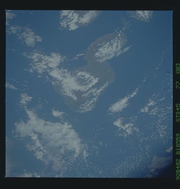 S45-77-083 - STS-045 - STS-45 earth observations