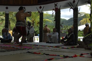 [Assignment: 48-DPA-SOI_K_Amer_Sam] Pacific Islands Tour: Visit of Secretary Dirk Kemmpthorne [and aides] to American Samoa, U.S. Territory [48-DPA-SOI_K_Amer_Sam__DI15071.JPG]