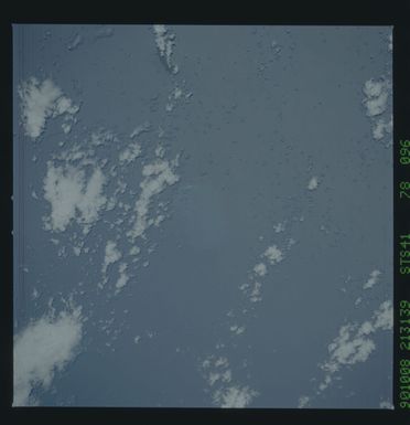 S41-78-096 - STS-041 - STS-41 earth observations