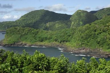 [Assignment: 48-DPA-SOI_K_Amer_Sam] Pacific Islands Tour: Visit of Secretary Dirk Kemmpthorne [and aides] to American Samoa, U.S. Territory [48-DPA-SOI_K_Amer_Sam__DI15312.JPG]