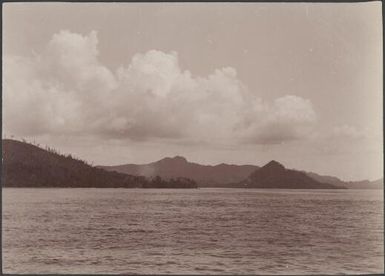 Sandfly Channel at the island of Florida, Solomon Islands, 1906 / J.W. Beattie