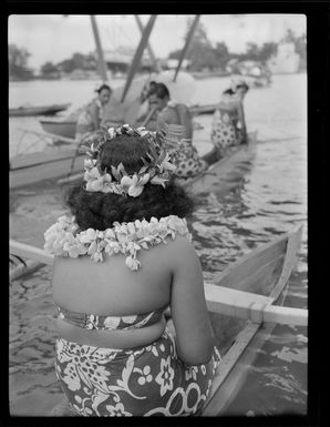 Welcoming reception for TEAL (Tasman Empire Airways Limited) passengers, Papeete, Tahiti