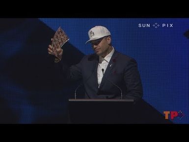 PMA19: Kings Best Pacific Male Artist Speech