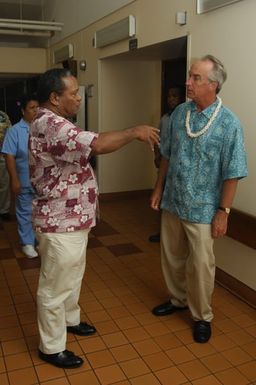 [Assignment: 48-DPA-SOI_K_Palau_6-7-9-07] Pacific Islands Tour: Visit of Secretary Dirk Kempthorne [and aides] to Palau Islands, Republic of Palau [48-DPA-SOI_K_Palau_6-7-9-07__DI12947.JPG]