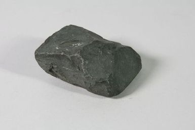 To‘i ma‘a (stone adze) fragment