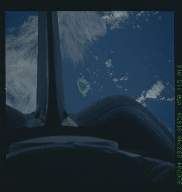 STS050-115-016 - STS-050 - STS-50 earth observations