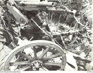 1943-09-24. NEW GUINEA. ADVANCE ON LAE. THIS WAS A JAPANESE STRONG POST