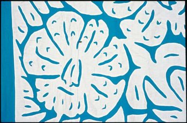 Tivaevae manu, white floral pattern on a turquoise blue ground (detail)