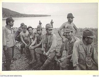 MUSCHU ISLAND, NEW GUINEA. 1945-09-11. JAPANESE ARMY PERSONNEL ON THE ISLAND AFTER ITS OCCUPATION BY HEADQUARTERS 6 DIVISION TROOPS. THE ISLAND WAS SURRENDERED BY REAR-ADMIRAL SATO TO MAJOR GENERAL ..