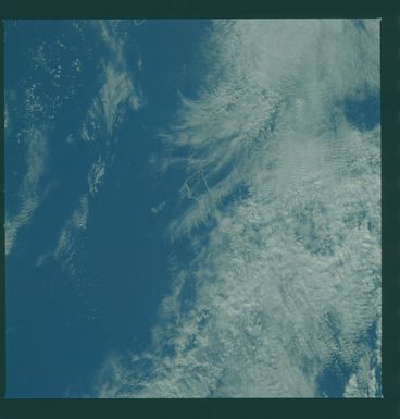 S07-18-819 - STS-007 - Earth observations taken during the STS-7 mission