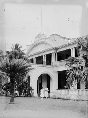 [Portrait of two women in front of Grand Pacific Hotel, Suva, Fiji]