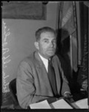 Honolulu Chief of Police William Gabrielson visits Los Angeles, 1934