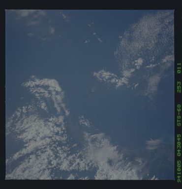 STS068-253-011 - STS-068 - Earth observations during STS-68 mission