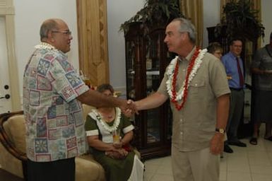 [Assignment: 48-DPA-SOI_K_Amer_Sam] Pacific Islands Tour: Visit of Secretary Dirk Kemmpthorne [and aides] to American Samoa, U.S. Territory [48-DPA-SOI_K_Amer_Sam__DI15521.JPG]