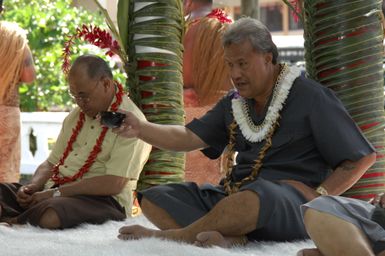 [Assignment: 48-DPA-SOI_K_Amer_Sam] Pacific Islands Tour: Visit of Secretary Dirk Kemmpthorne [and aides] to American Samoa, U.S. Territory [48-DPA-SOI_K_Amer_Sam__DI15091.JPG]