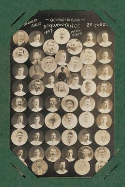 Pacific Phosphate Company staff, Ocean Island, 1907.  From the album: Banaba (Ocean Island)