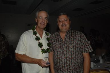 [Assignment: 48-DPA-09-28-08_SOI_K_NPS_Vol_AZ] President's Call to Service Award ceremony and reception for volunteers at the U.S.S. Arizona Memorial, Pearl Harbor, Honolulu, Hawaii, with Secretary Dirk Kempthorne [joining the National Park Service's Chief Historian for the Memorial, Daniel Martinez, among the dignitaries on hand] [48-DPA-09-28-09_SOI_K_NPS_Vol_AZ_IOD_4719.JPG]