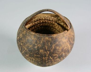 Coconut shell container