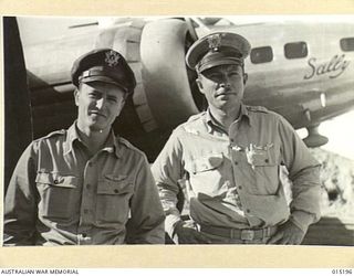 1943-07-07. NEW GUINEA. PACIFIC OFFENSIVE. PILOTS OF GENERAL MACARTHUR'S PLANE "SALLY" IN WHICH HE FLEW TO NEW GUINEA. TO DIRECT THE ALLIED OFFENSIVES IN NEW GUINEA AND THE SOLOMONS. LEFT TO ..