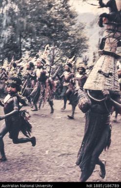 Mendi people dancing or running