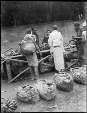 Japanese woman in traditional costume at the Boong, native market, Rabaul, New Guinea, ca. 1936, 2 / Sarah Chinnery