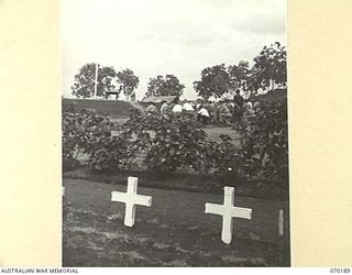 PORT MORESBY, NEW GUINEA. 1944-02-07. A GENERAL VIEW OF THE CONGREGATION AT THE REQUIEM MASS IN THE BOMANA WAR CEMETERY