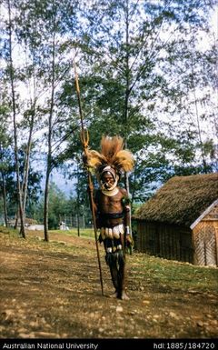 Kundiawa - man from Janggomul