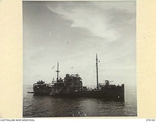 MIOS WUNDI, DUTCH NEW GUINEA. 1944-11-15. THE ROYAL AUSTRALIAN NAVY SUPPLY SHIP, HMAS "BINGARA"