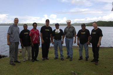 [Assignment: 48-DPA-SOI_K_Palau_6-7-9-07] Pacific Islands Tour: Visit of Secretary Dirk Kempthorne [and aides] to Palau Islands, Republic of Palau [48-DPA-SOI_K_Palau_6-7-9-07__DI13375.JPG]