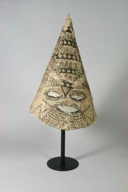 Pare 'eva (Festival mask)