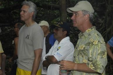 [Assignment: 48-DPA-SOI_K_Palau_6-7-9-07] Pacific Islands Tour: Visit of Secretary Dirk Kempthorne [and aides] to Palau Islands, Republic of Palau [48-DPA-SOI_K_Palau_6-7-9-07__DI12545.JPG]