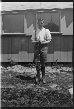 Luther Hare with rifle