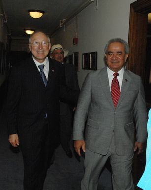 Secretary Ken Salazar [hosting visit of] American Samoa [delegation, led by Governor Togiola Tulafono, to Interior headquarters, Washington, D.C.] - 7/29/2009