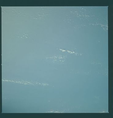 S09-33-1233 - STS-009 - Earth observations taken by the STS-9 crew