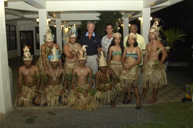 [Assignment: 48-DPA-SOI_K_Pohnpei_6-10-11-07] Pacific Islands Tour: Visit of Secretary Dirk Kempthorne [and aides] to Pohnpei Island, of the Federated States of Micronesia [48-DPA-SOI_K_Pohnpei_6-10-11-07__DI14163.JPG]