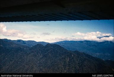 Upper Chimbu Valley (flight) - Mt Wilhelm