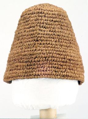 Pare ka'a (sennit helmet)