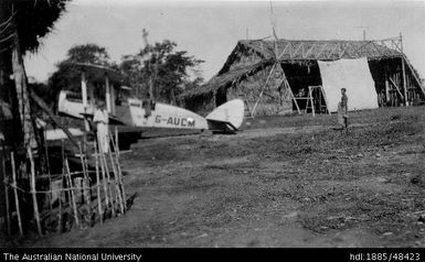 De Havilland DH-4 at Lae