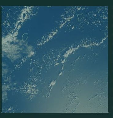 S08-40-1639 - STS-008 - Earth observations taken during STS-8 mission